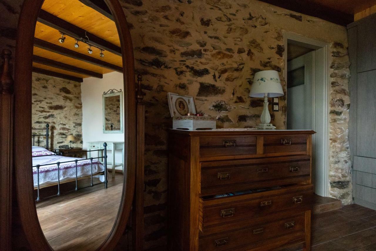 Hostal Luxury House In The Hills EEsparta Exterior foto