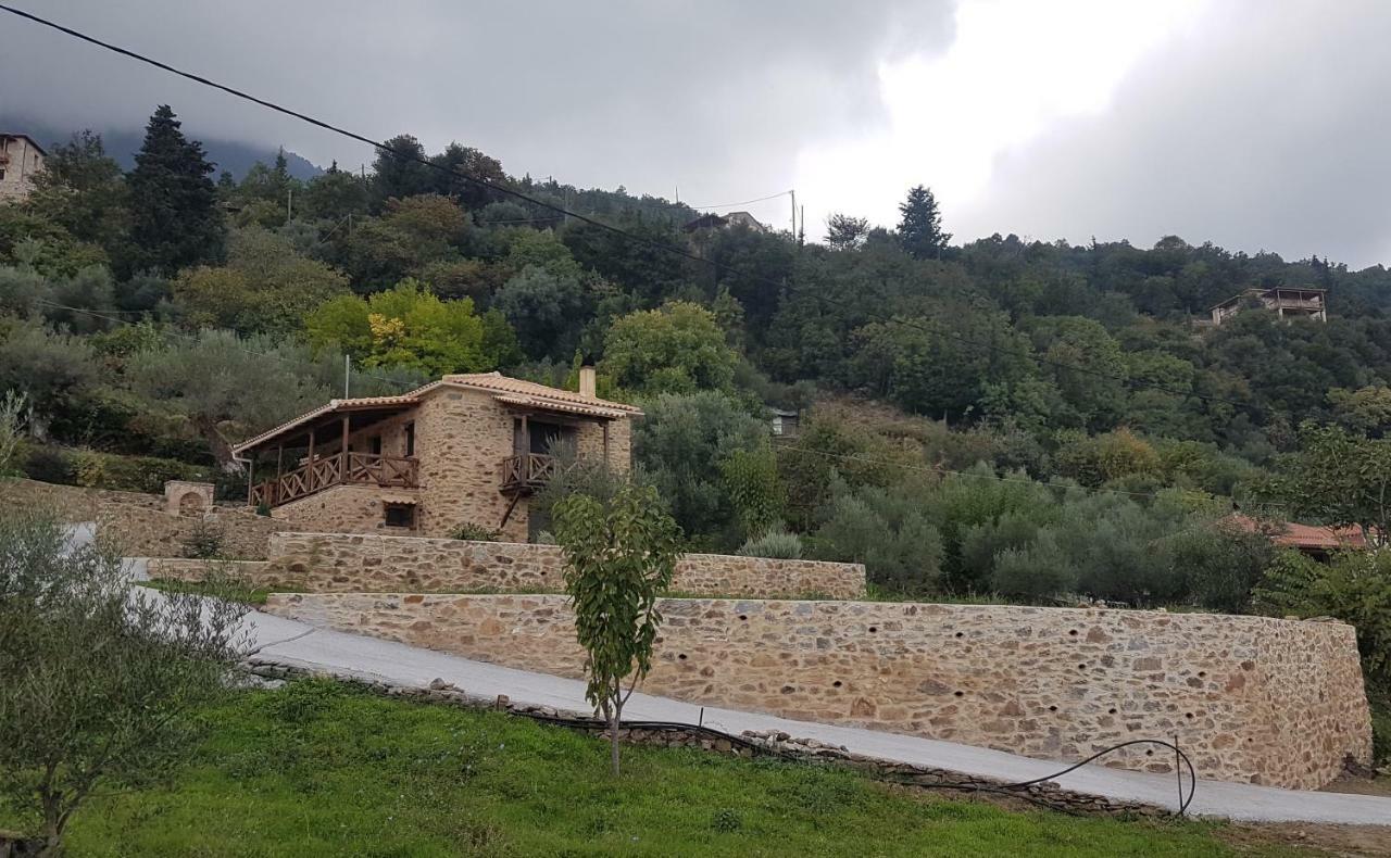 Hostal Luxury House In The Hills EEsparta Exterior foto